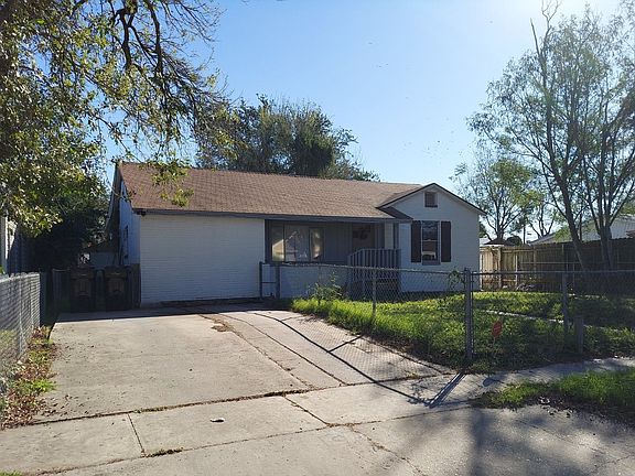 3rd image of 1015 S Nebraska Ave