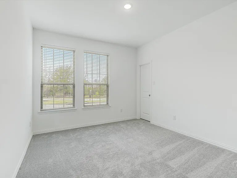 7211 Panicum Dr — Photo 9