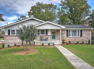 455 Pace Dr, Bristol, VA 24201