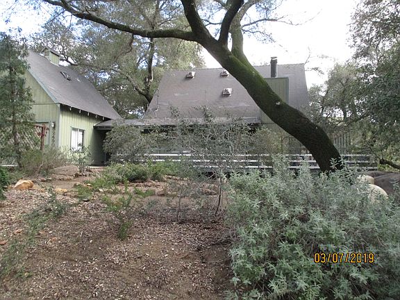 House and garage/apt.
