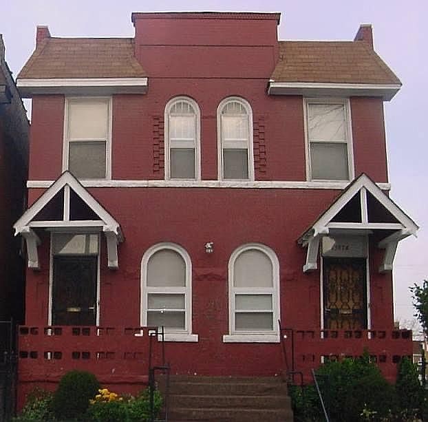 1st image of 1387 Blackstone Ave