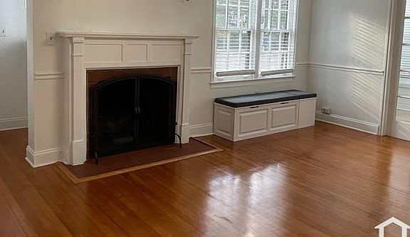 4th image of 1201 Delaney Ave