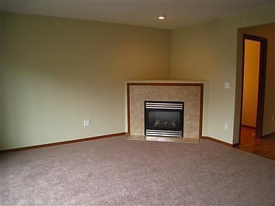 3rd image of 1525 147th Pl SW