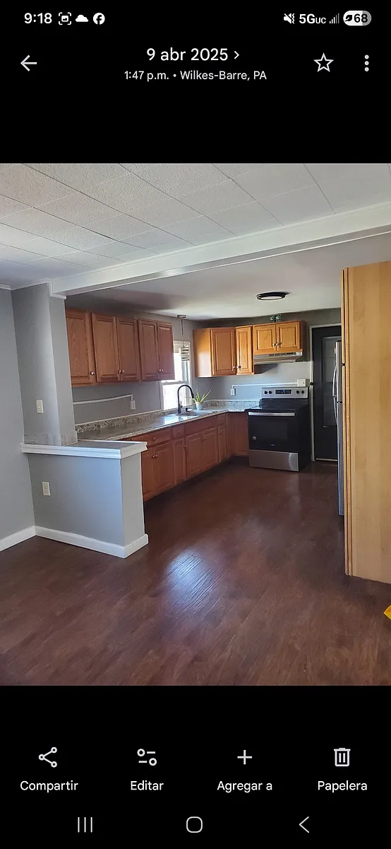Building Photo - 388 S River St #2