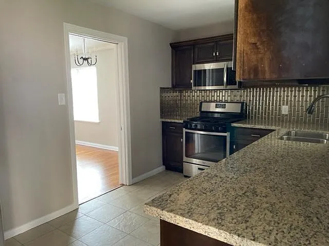 5106 Browncroft St #2 — Photo 2