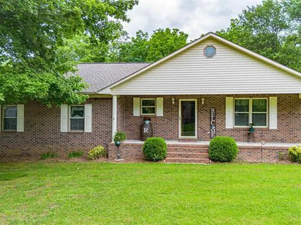 84 Orchard St, Bardwell, KY 42023