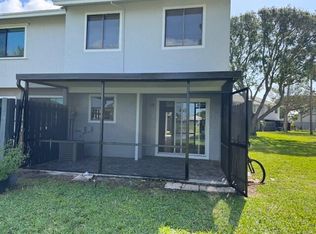 2406 Seaside Dr, Greenacres, FL 33463