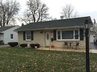 916 N Midland Ave, Joliet, IL 60435