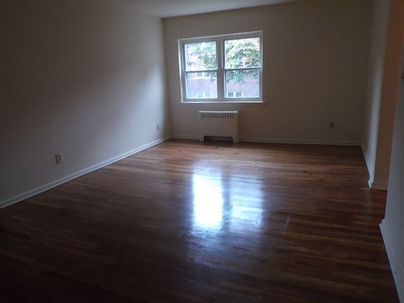 3rd image of 410 Prospect St #584620ebe
