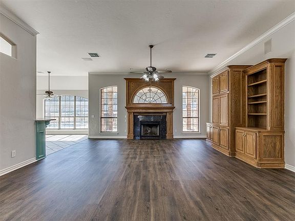 5th image of 6200 Blue Hills Ct