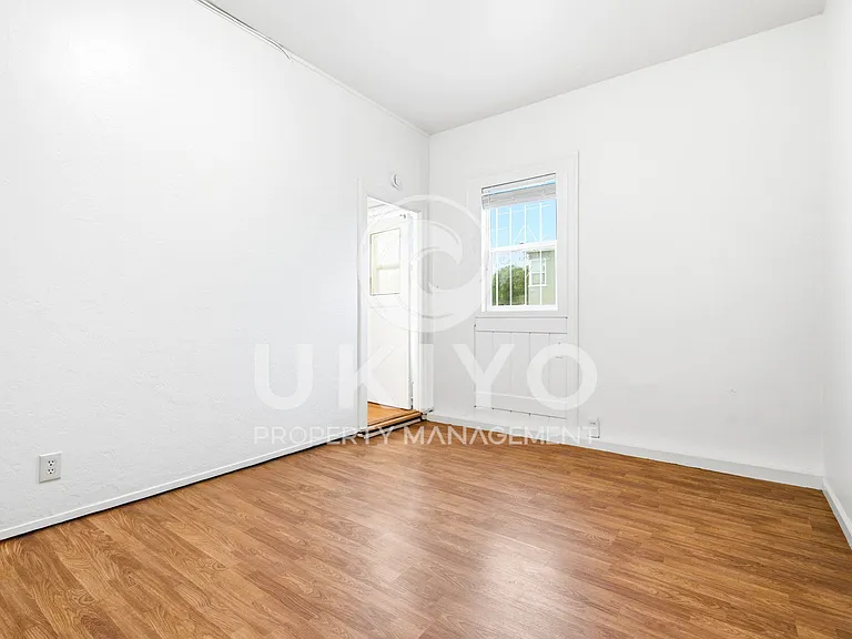 1941 Durant Ave — Photo 10