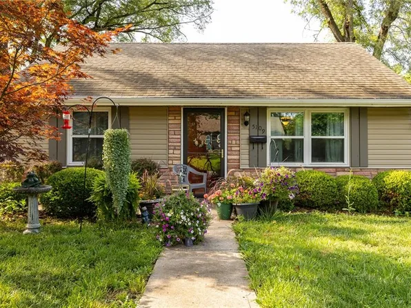 5109 Crest Dr, Kansas City, KS 66106