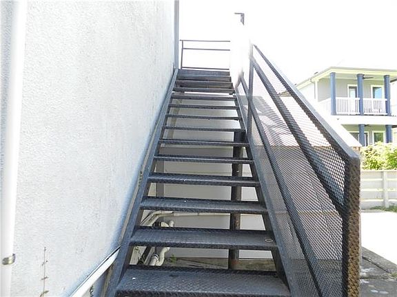 3rd image of 2314 Gravier St APT 4
