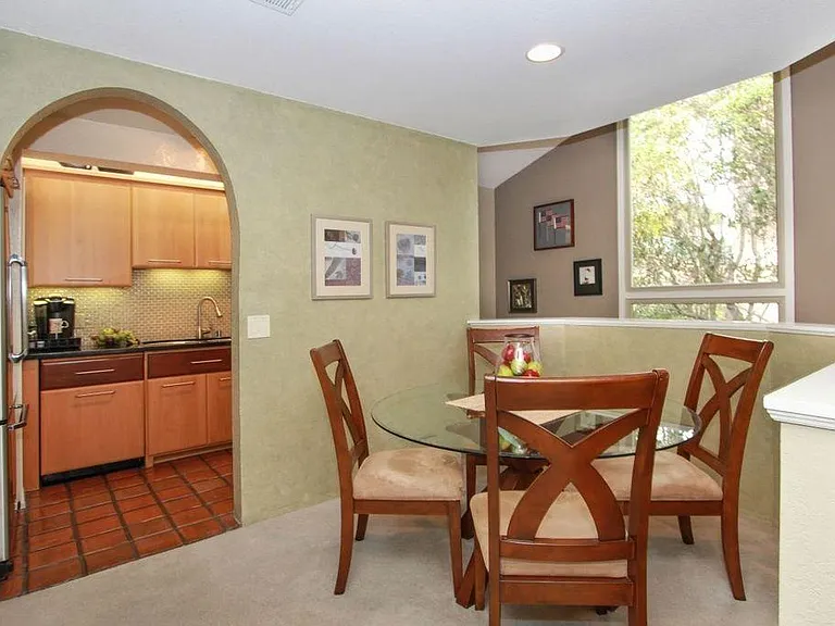 1127 Eureka St #4 — Photo 7