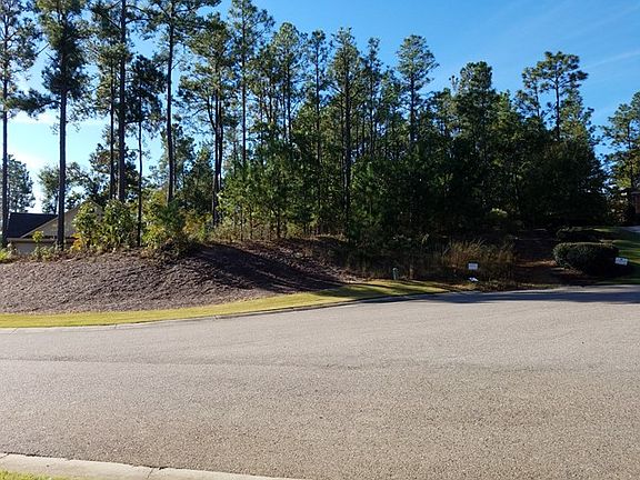 3rd image of 231 Bellewood Dr