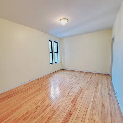 Rented by New York Residence | media 17