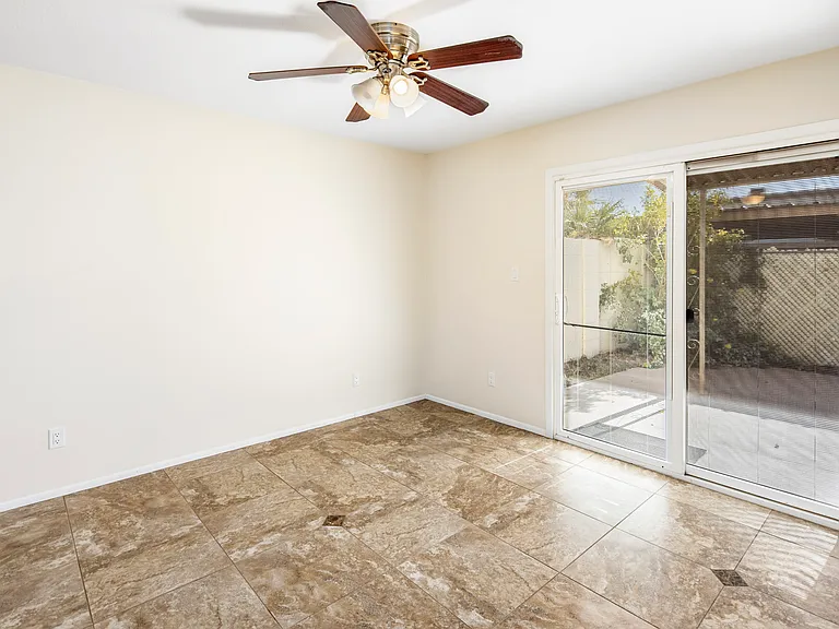 8323 E Vista Dr — Photo 8