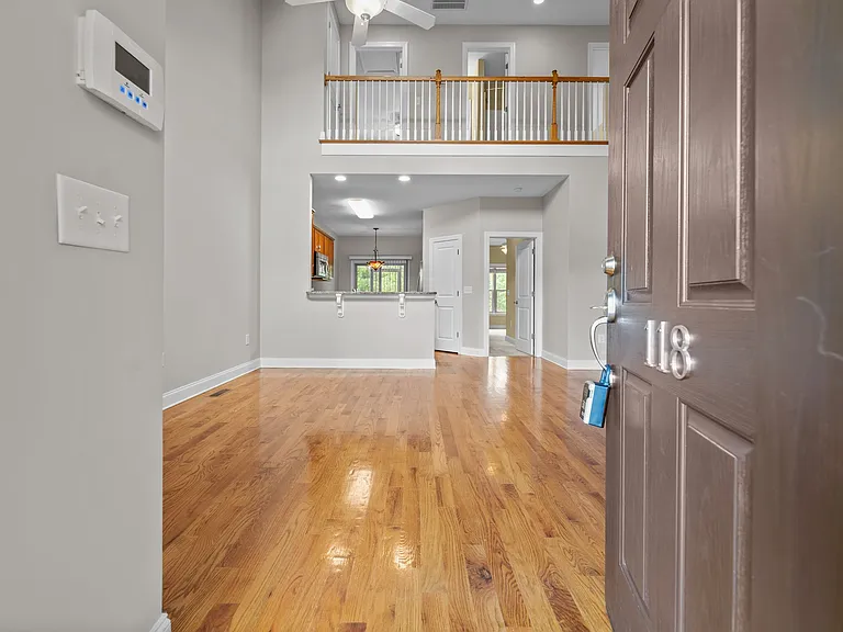 118 Cypress Cir — Photo 16