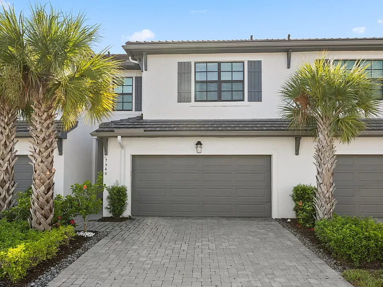 7548 Carnegie Way — Photo 3