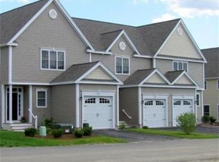 5 Autumn Ln, Northborough, MA 01532
