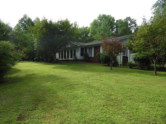 2nd image of 200 Bent Tree Dr NW