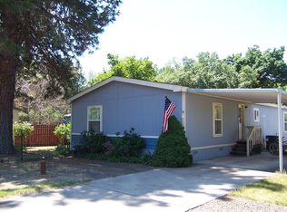 20 Brophy Way UNIT 10, Shady Cove, OR 97539