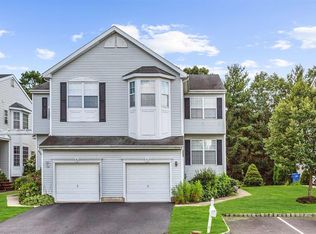 49 Cheyenne St, Tinton Falls, NJ 07712