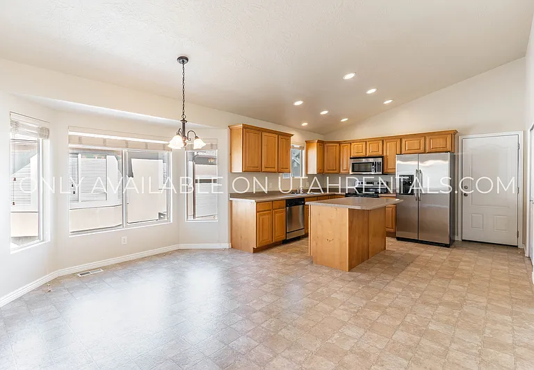12461 S Mayan St — Photo 8