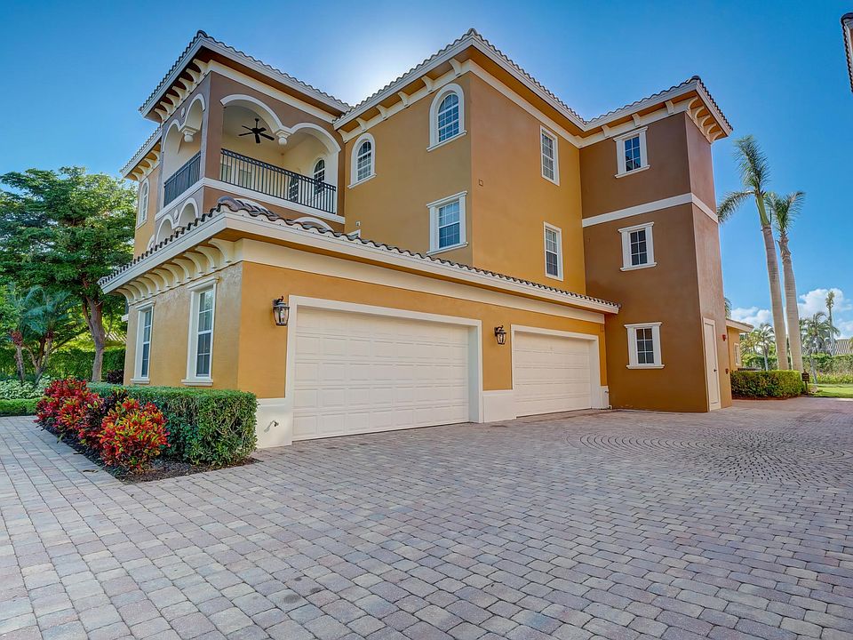 1st image of 10831 Vivaldi Ct APT 2001