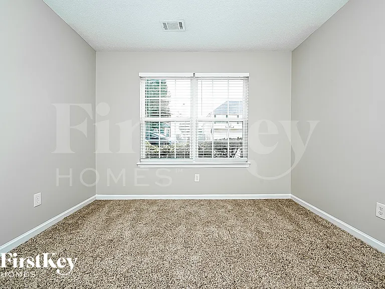 11768 Registry Blvd — Photo 11