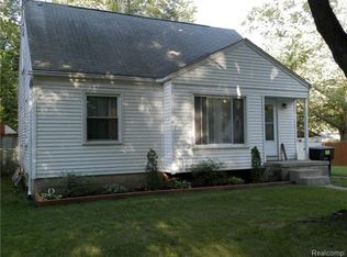 18200 Winston St, Detroit, MI 48219