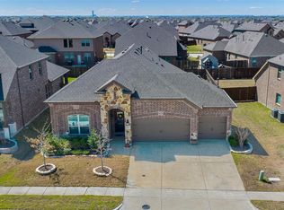 3051 Maverick Dr, Heathridge, TX 75126