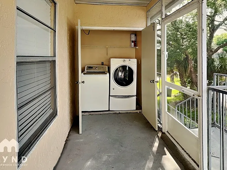 107 Northlake Dr — Photo 15