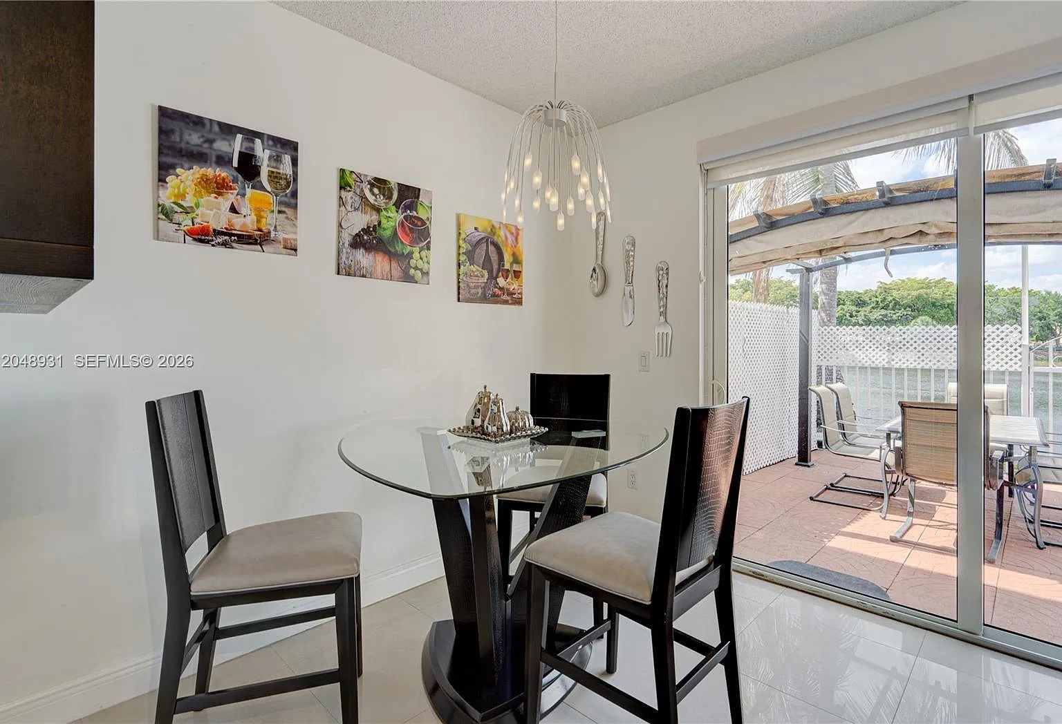 Tiffany Lakes Condo — Photo 4