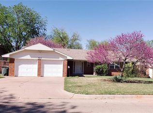 313 Ridgecrest Rd, Edmond, OK 73013