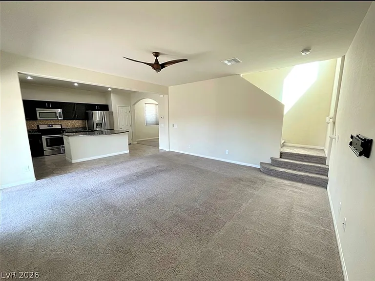 7063 Claythorn Rd — Photo 10