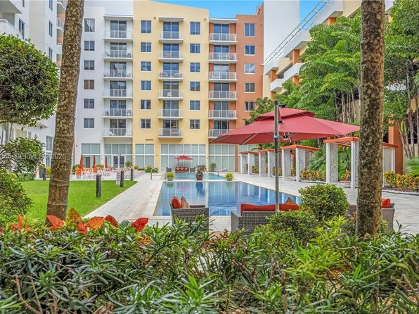 2775 NE 187th St APT 120, Aventura, FL 33180