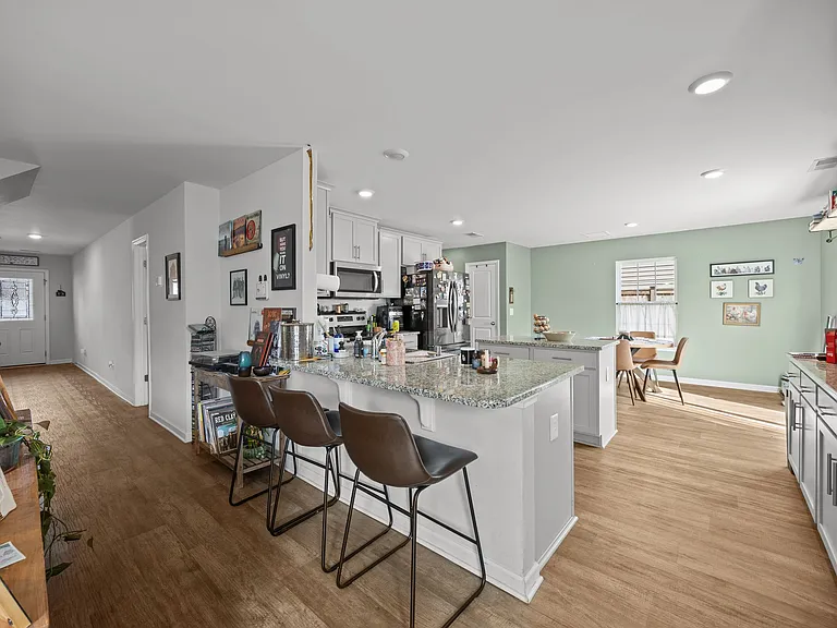 502 Dakota Ave — Photo 28