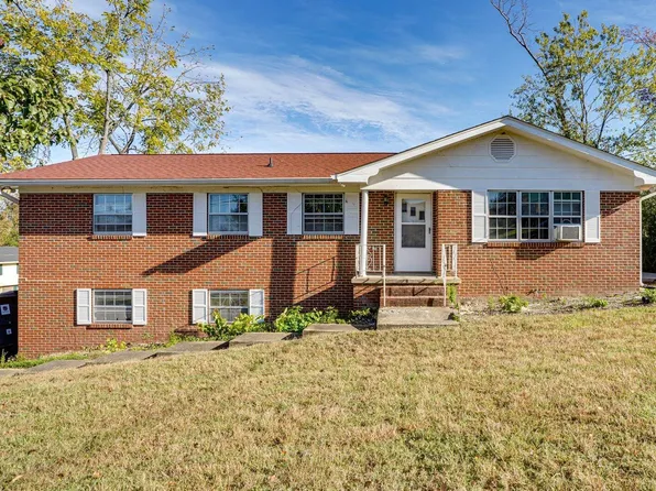 2301 Arroyo Dr, Chattanooga, TN 37421