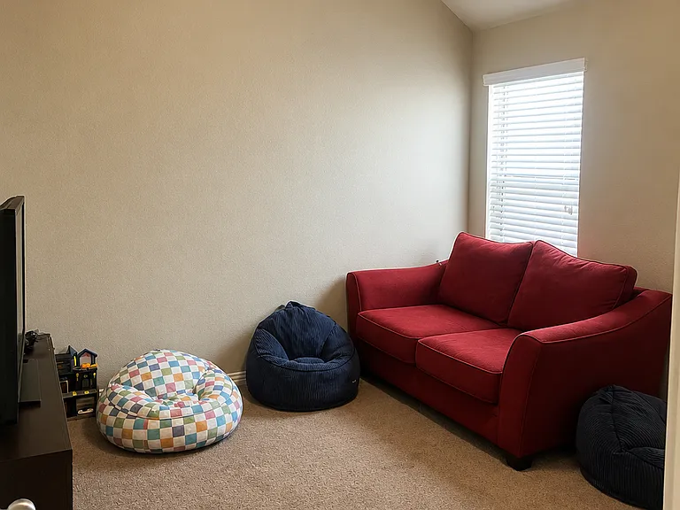 1512 Amarone Dr — Photo 6