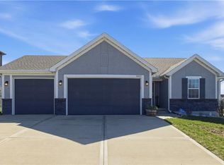 14223 Amanda Ln, Basehor, KS 66007