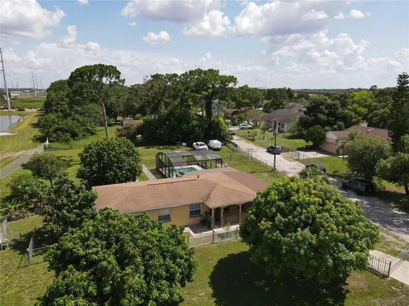 9160 Valencia College Ln, Orlando, FL 32825