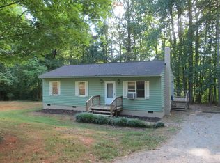 2498 Mountain View Rd, Powhatan, VA 23139