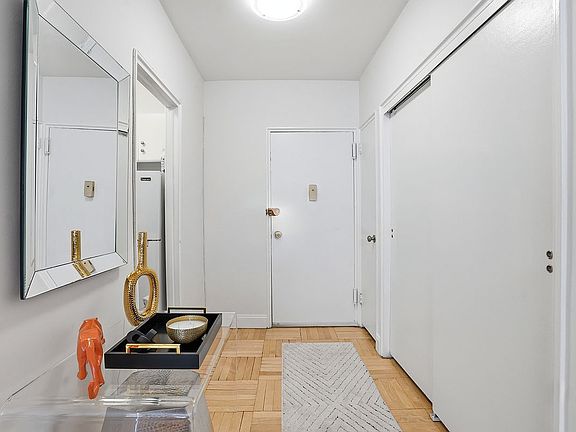 3rd image of 80 Park Ave APT 8C