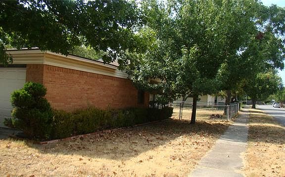 4th image of 242 Mizell St