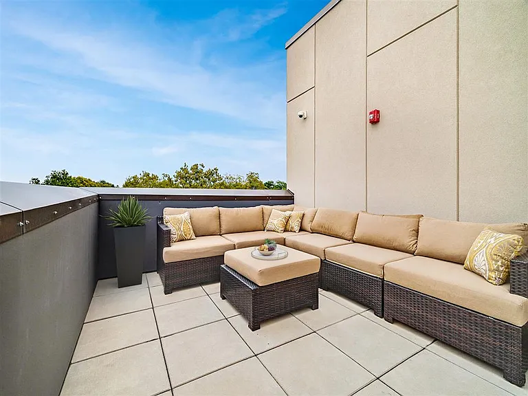The Flats at South Park — Photo 23