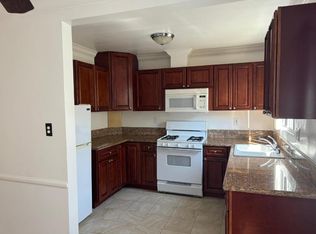 14948 Dickens St APT 10, Sherman Oaks, CA 91403