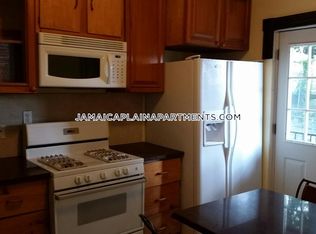 7 Chilcott Pl #1A, Jamaica Plain, MA 02130
