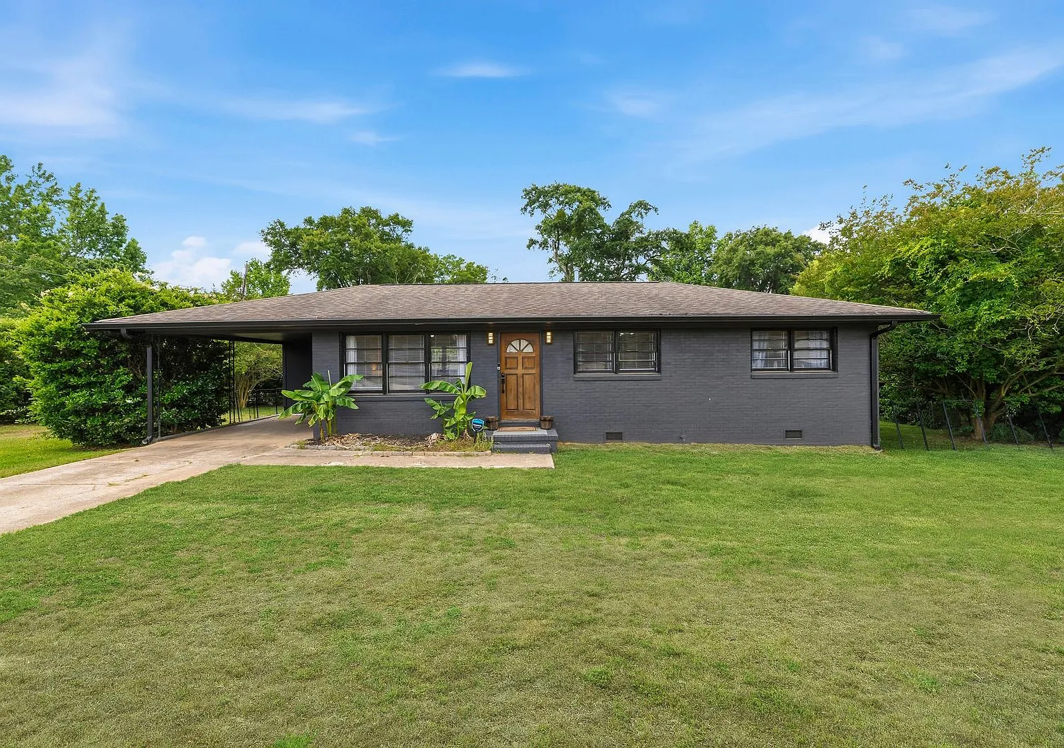 Updated 3 Bedroom Ranch! Application Fee Waived! Available now! — Photo 1