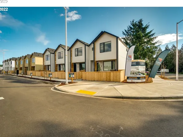 12033 SE 5th St, Vancouver, WA 98683